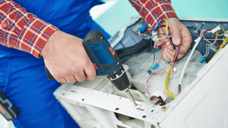 Torbalı Viessmann Viessmann çamaşır makinesi kart tamiri – Su almama arızası orijinal parça ile giderildi. - Teknik servis örneği